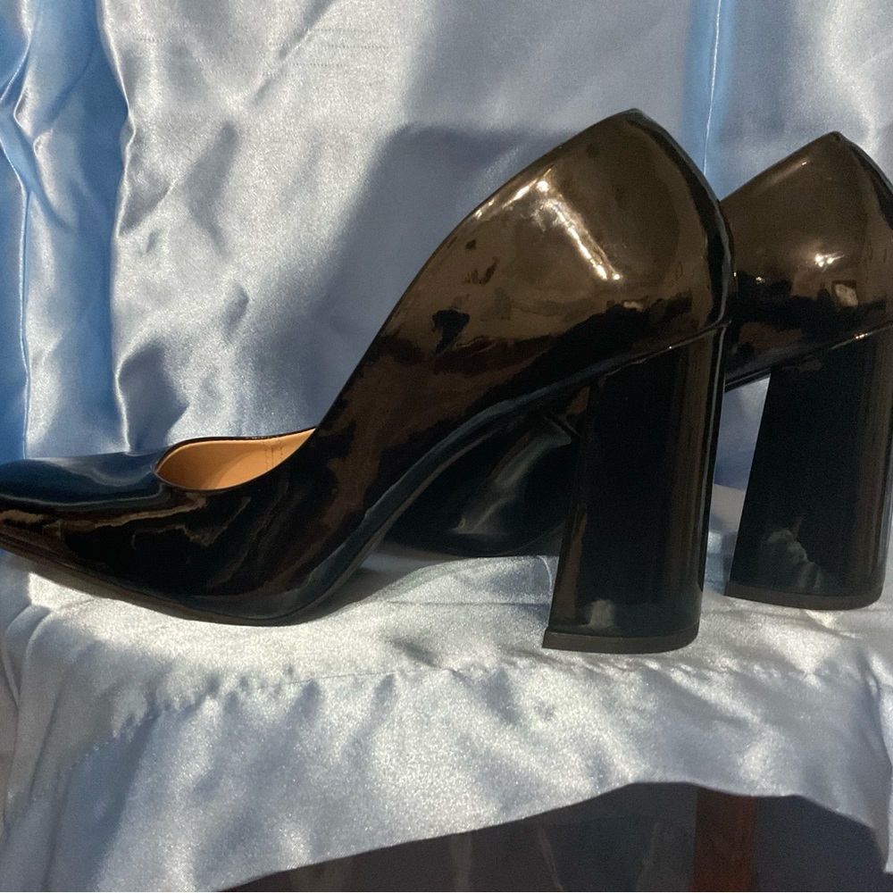 Women’s Block Heel Shoe, Steve Madden - Picture 4 of 10